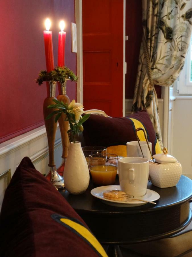 Hotel Particulier "Le Clos De La Croix" บาเยอ ภายนอก รูปภาพ